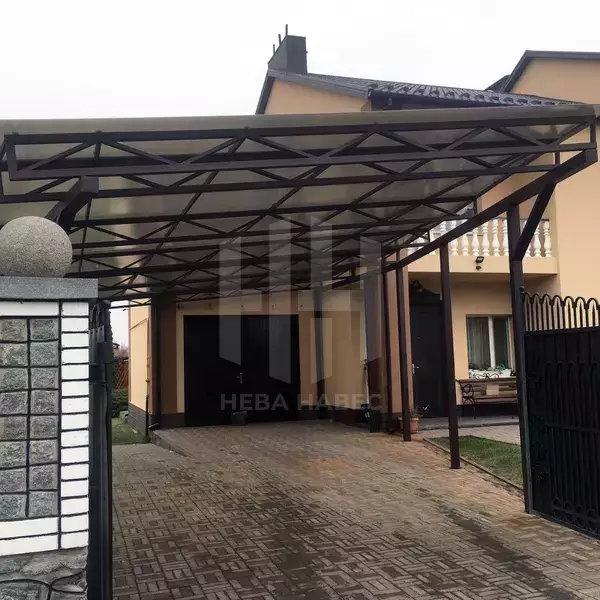 навес из поликарбоната монолитного для двух автомобилей