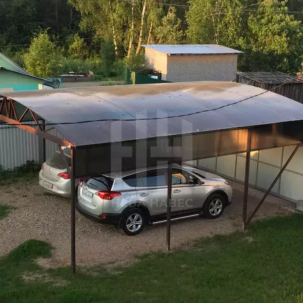 Навес для двух автомобилей