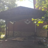 двускатный навес для автомобиля