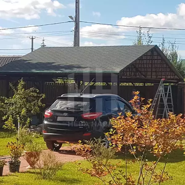 Навес двускатный с гибкой черепицей